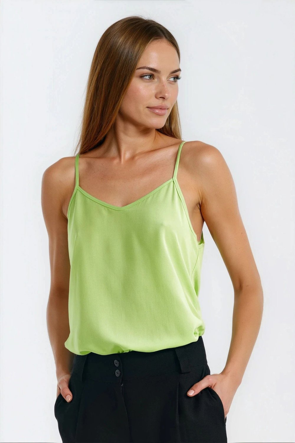 T-shirt model 221736 Nife (Nife_Bluzka_basic_na_cienkich_ramiączkach_B210)